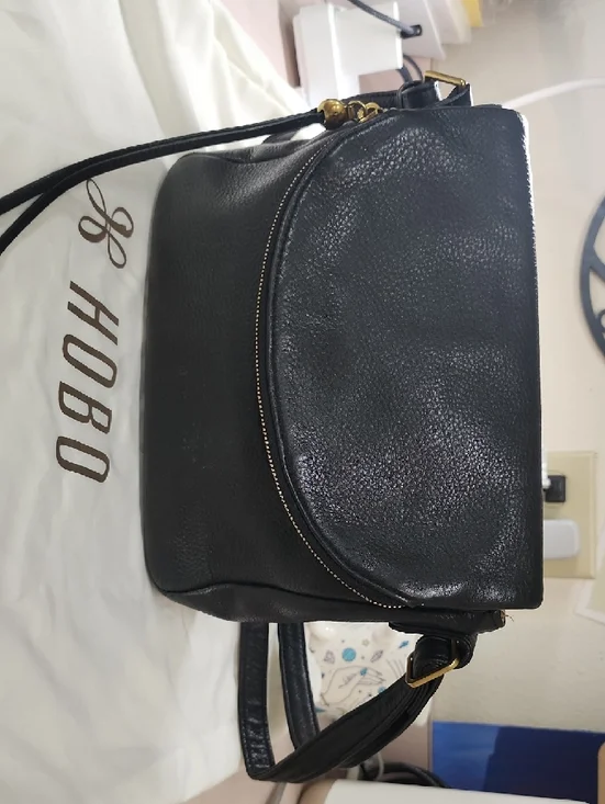 HOBO FERN MESSENGER CROSSBODY 30 Yr Anniversay From 2022 - Picture 3 of 14